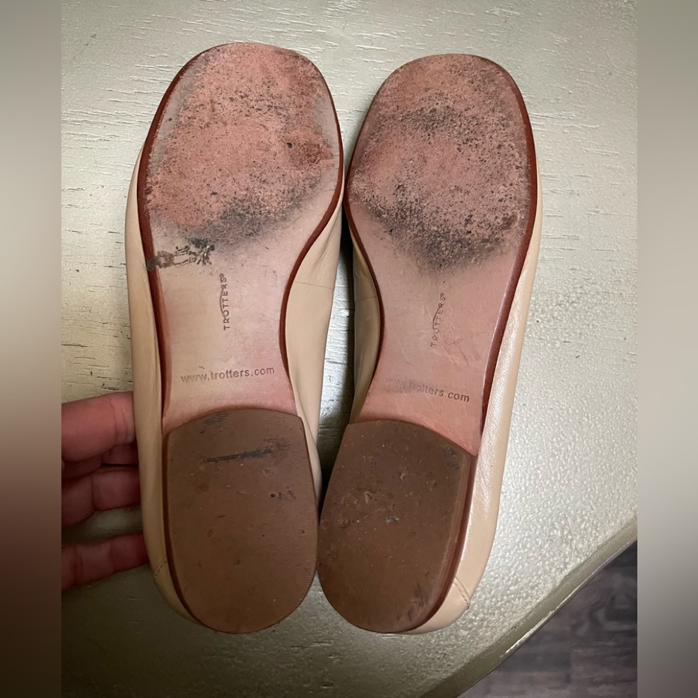 Trotters Cream Horsebit Slip On Loafers Shoes Size 6.5 - Picture 10 of 10